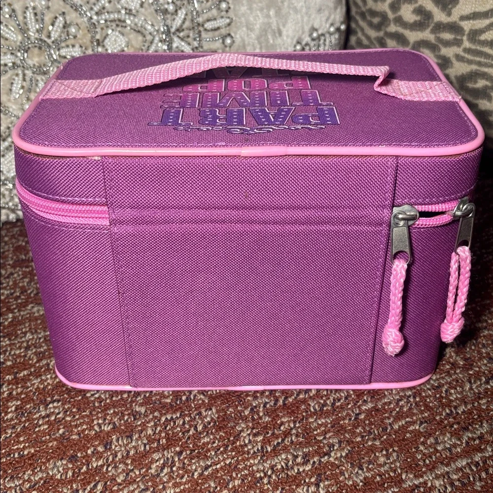 Vintage 2008 Hanna Montana purple & Pink Cosmetic Box train case zip up iconic